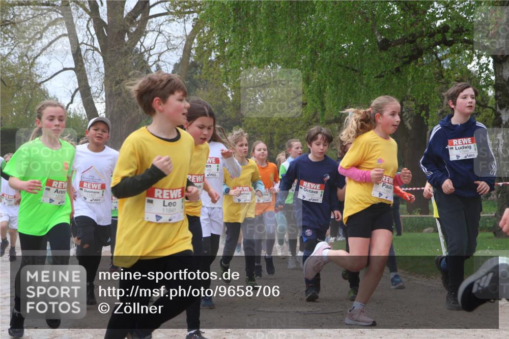 25.04.2026 - Das Zehntel Zöllner http://msf.ph/oto/9658706 25.04.2026 11:43:13 Laufen 1276, 11427, 11841, 1482, 10207, 11849, 12990 meine-sportfotos.de
