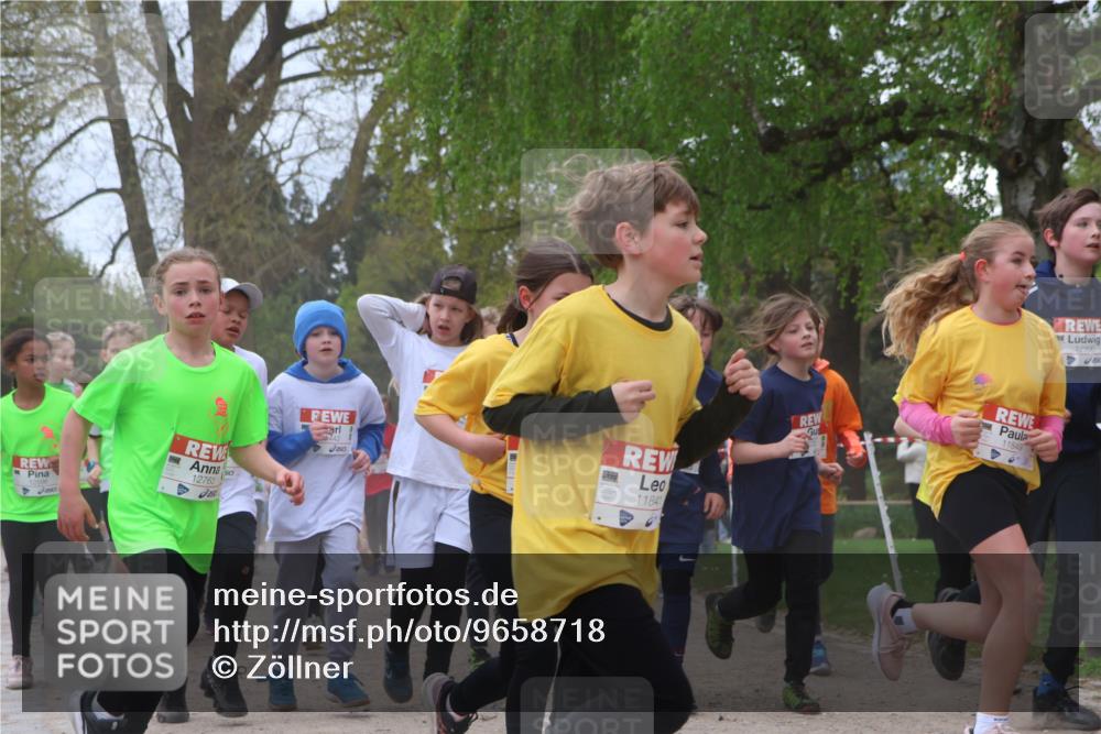 25.04.2026 - Das Zehntel Zöllner http://msf.ph/oto/9658718 25.04.2026 11:43:13 Laufen 12763, 11841, 11849, 12990 meine-sportfotos.de