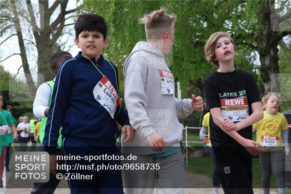 25.04.2026 - Das Zehntel Zöllner http://msf.ph/oto/9658735 25.04.2026 07:48:49 Laufen 1477, 14, 23, 1427, 2606 meine-sportfotos.de