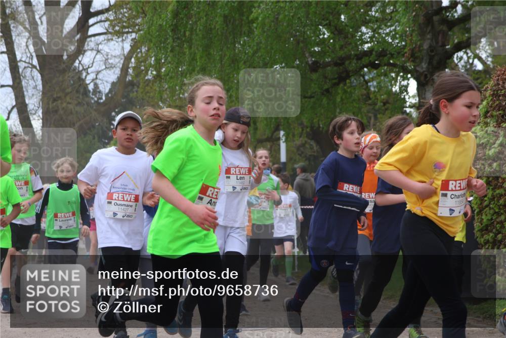 25.04.2026 - Das Zehntel Zöllner http://msf.ph/oto/9658736 25.04.2026 11:43:14 Laufen 10731, 11427, 11482, 1185 meine-sportfotos.de