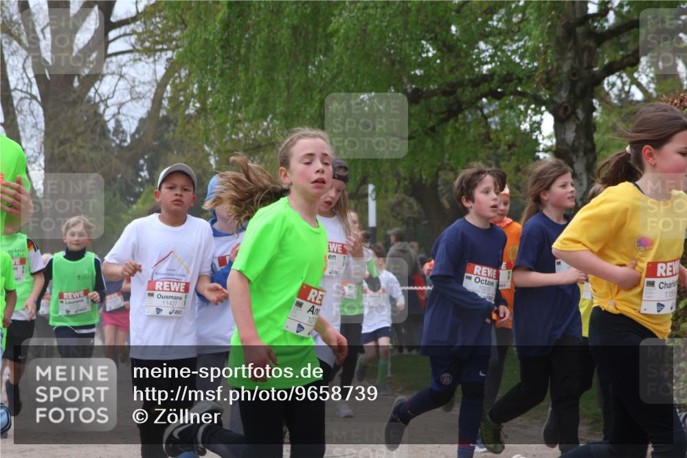 25.04.2026 - Das Zehntel Zöllner http://msf.ph/oto/9658739 25.04.2026 11:43:14 Laufen 11427, 127, 482, 10207, 1185 meine-sportfotos.de