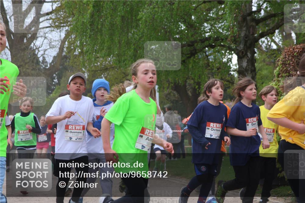 25.04.2026 - Das Zehntel Zöllner http://msf.ph/oto/9658742 25.04.2026 11:43:14 Laufen 4, 10731, 11427, 1276, 10207, 1001, 17 meine-sportfotos.de