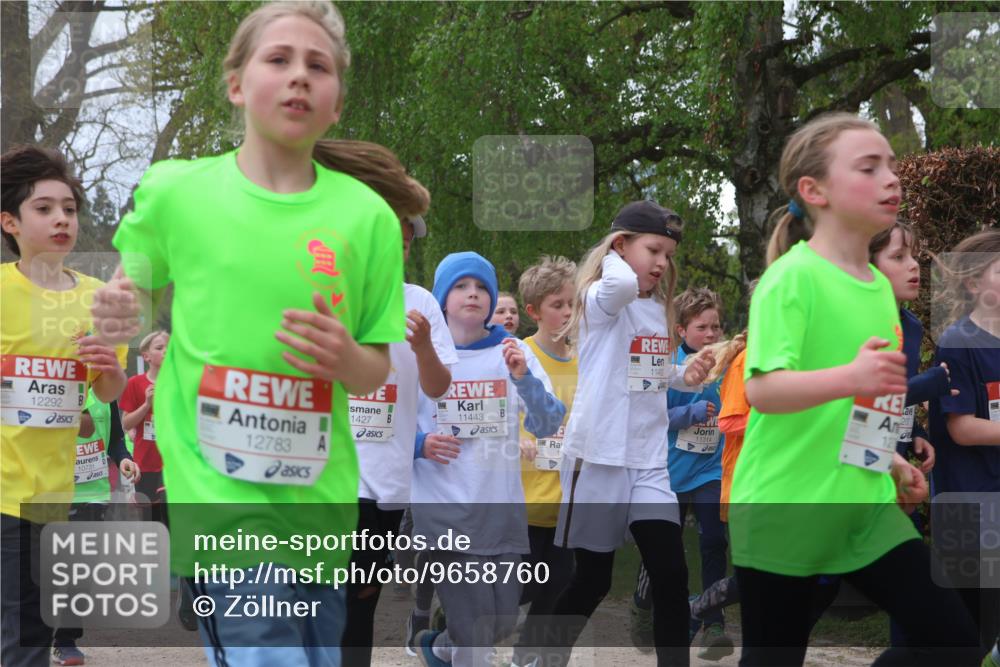 25.04.2026 - Das Zehntel Zöllner http://msf.ph/oto/9658760 25.04.2026 11:43:14 Laufen 12292, 10731, 12783, 1427, 11443, 11314 meine-sportfotos.de
