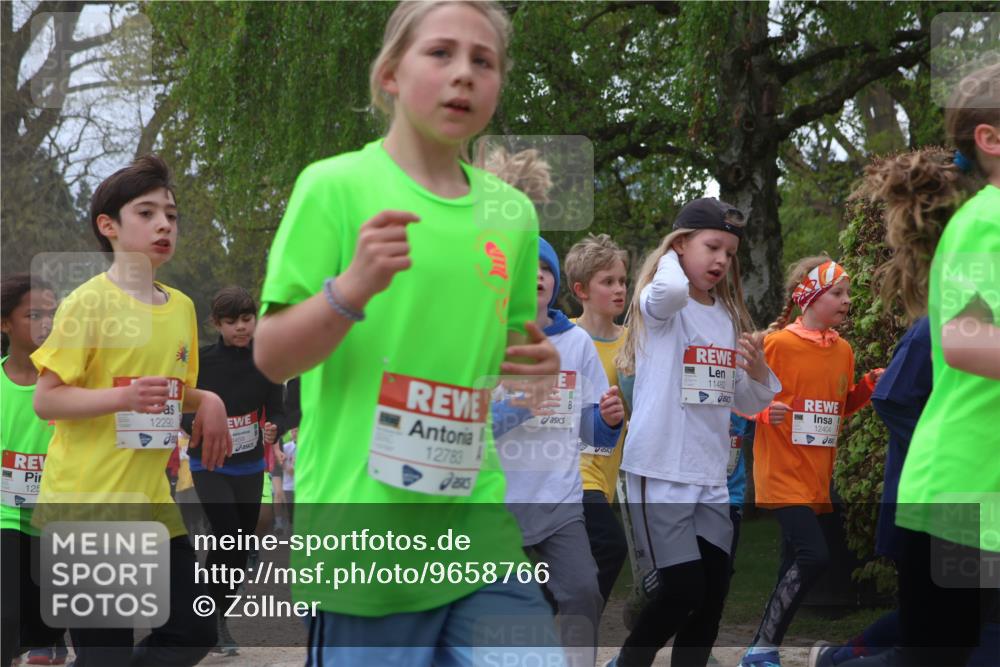 25.04.2026 - Das Zehntel Zöllner http://msf.ph/oto/9658766 25.04.2026 11:43:14 Laufen 125, 12292, 12783, 250, 11482, 12404, 250 meine-sportfotos.de