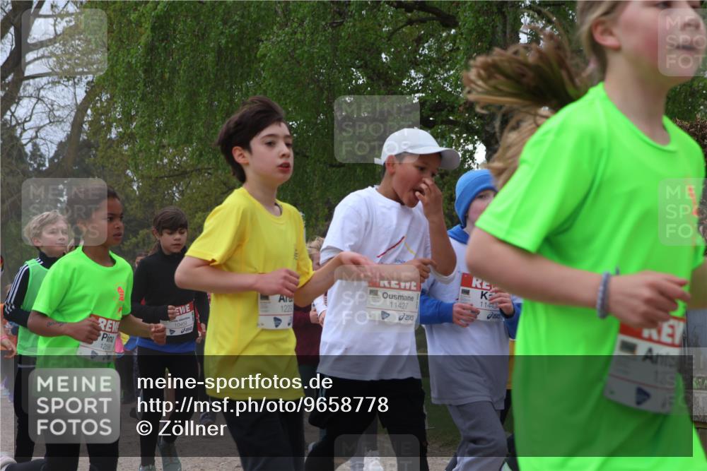 25.04.2026 - Das Zehntel Zöllner http://msf.ph/oto/9658778 25.04.2026 11:43:15 Laufen 1229, 12596, 10469, 11427, 11443, 121 meine-sportfotos.de