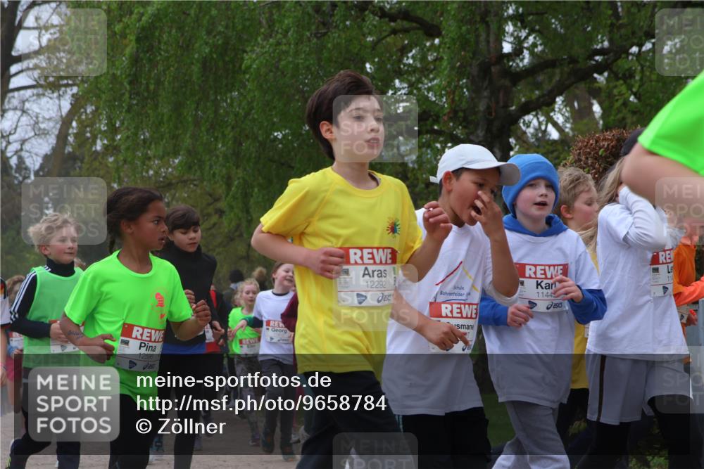 25.04.2026 - Das Zehntel Zöllner http://msf.ph/oto/9658784 25.04.2026 11:43:15 Laufen 12596, 12292, 11, 1144 meine-sportfotos.de
