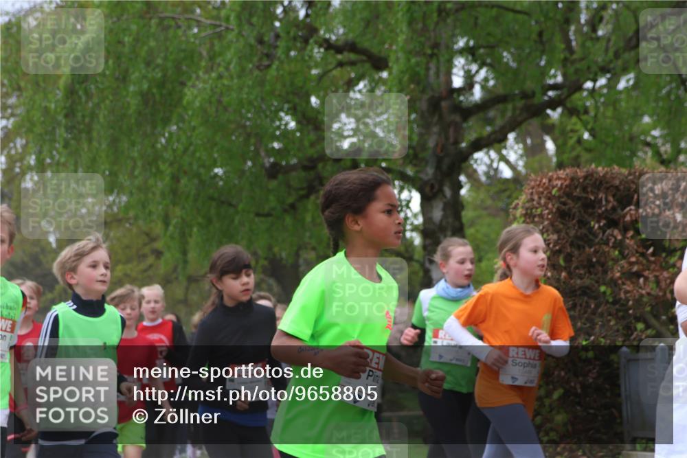 25.04.2026 - Das Zehntel Zöllner http://msf.ph/oto/9658805 25.04.2026 11:43:15 Laufen 1073, 10459, 817, 266777, 124 meine-sportfotos.de