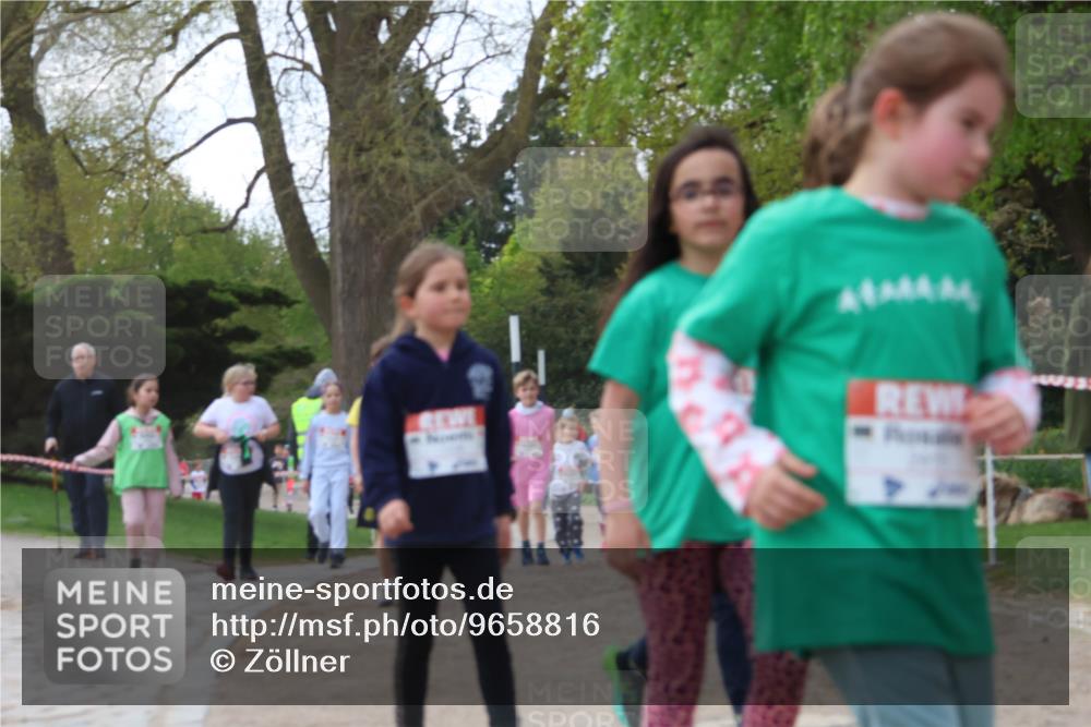 25.04.2026 - Das Zehntel Zöllner http://msf.ph/oto/9658816 25.04.2026 07:48:53 Laufen  meine-sportfotos.de