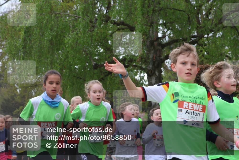25.04.2026 - Das Zehntel Zöllner http://msf.ph/oto/9658850 25.04.2026 11:43:16 Laufen 12174, 12125, 11913, 11905, 10811 meine-sportfotos.de