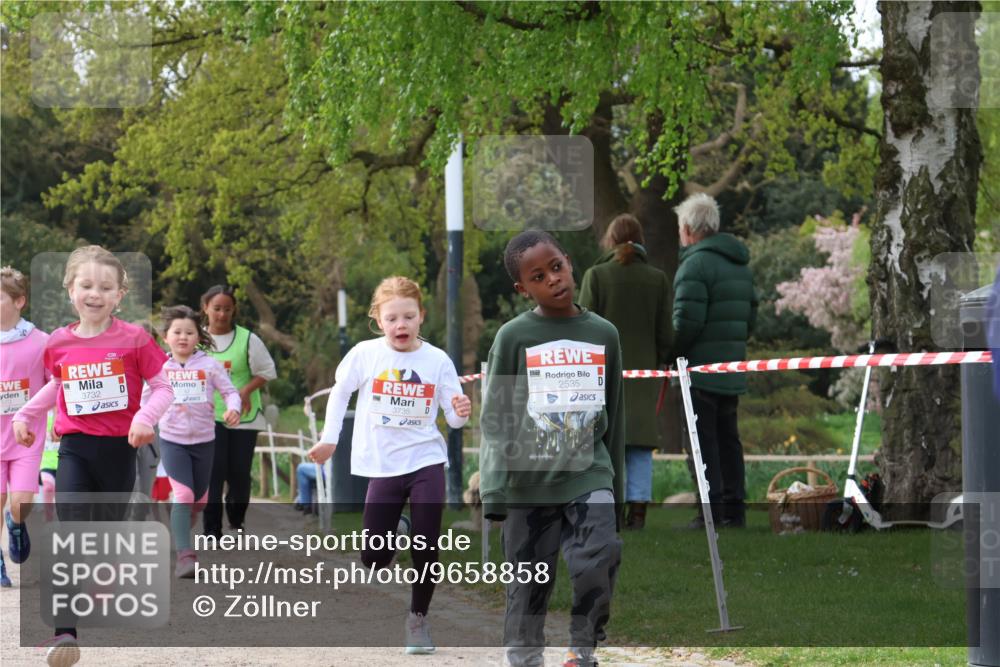 25.04.2026 - Das Zehntel Zöllner http://msf.ph/oto/9658858 25.04.2026 07:48:55 Laufen 3732, 3735, 2535 meine-sportfotos.de