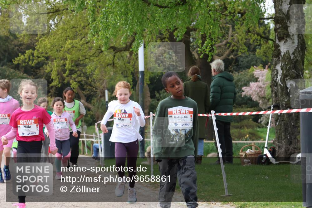 25.04.2026 - Das Zehntel Zöllner http://msf.ph/oto/9658861 25.04.2026 07:48:55 Laufen 3732, 3735, 2535 meine-sportfotos.de