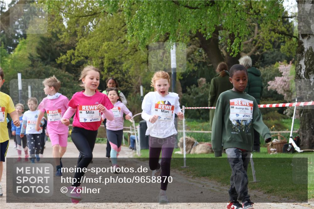 25.04.2026 - Das Zehntel Zöllner http://msf.ph/oto/9658870 25.04.2026 07:48:56 Laufen 3735, 3732, 2535 meine-sportfotos.de