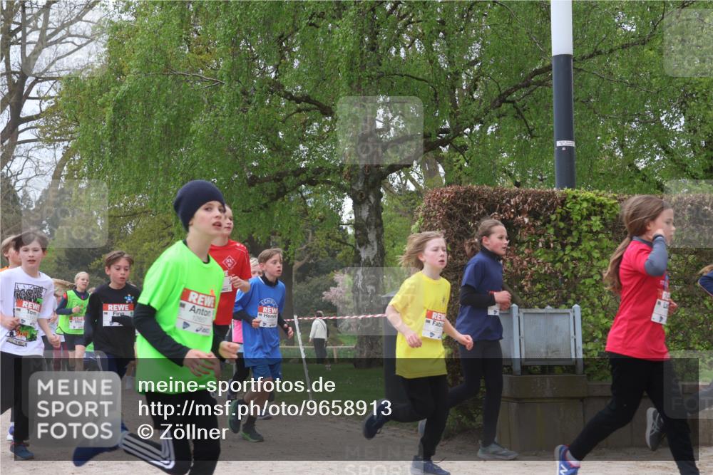 25.04.2026 - Das Zehntel Zöllner http://msf.ph/oto/9658913 25.04.2026 11:43:19 Laufen 12657 meine-sportfotos.de