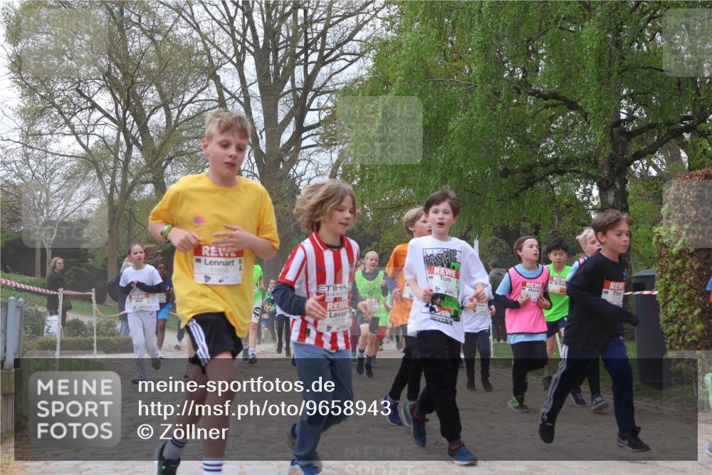 25.04.2026 - Das Zehntel Zöllner http://msf.ph/oto/9658943 25.04.2026 11:43:20 Laufen 11856, 10013 meine-sportfotos.de