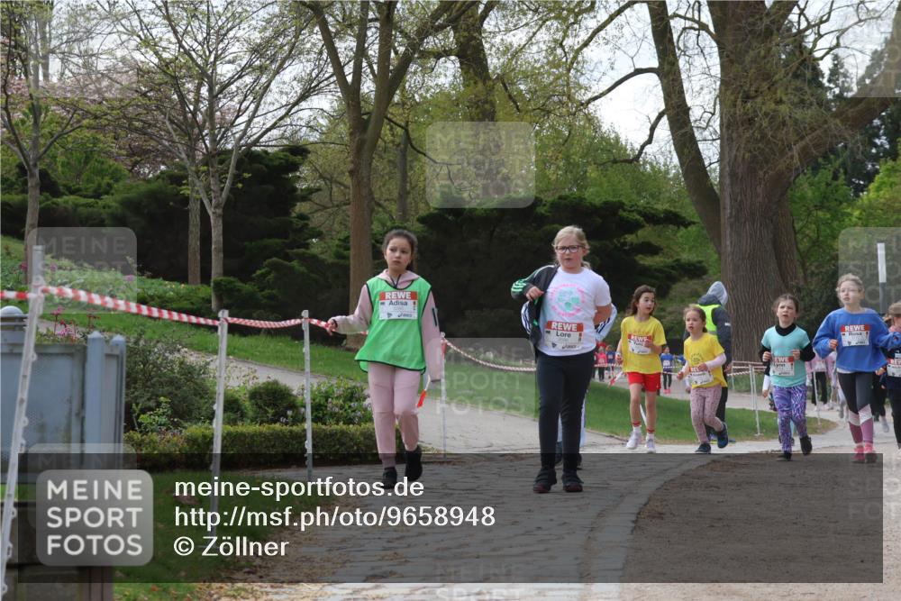 25.04.2026 - Das Zehntel Zöllner http://msf.ph/oto/9658948 25.04.2026 07:48:59 Laufen  meine-sportfotos.de