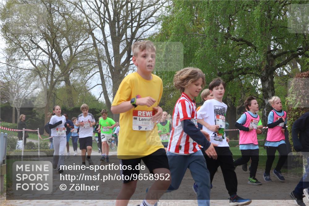25.04.2026 - Das Zehntel Zöllner http://msf.ph/oto/9658952 25.04.2026 11:43:20 Laufen 11856 meine-sportfotos.de