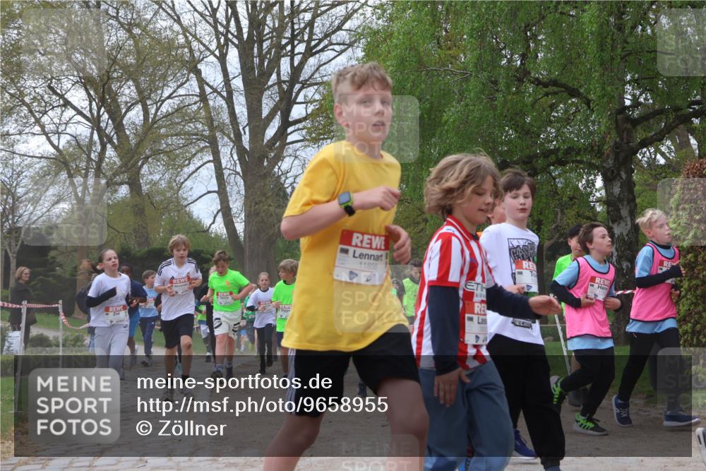 25.04.2026 - Das Zehntel Zöllner http://msf.ph/oto/9658955 25.04.2026 11:43:20 Laufen 11856 meine-sportfotos.de