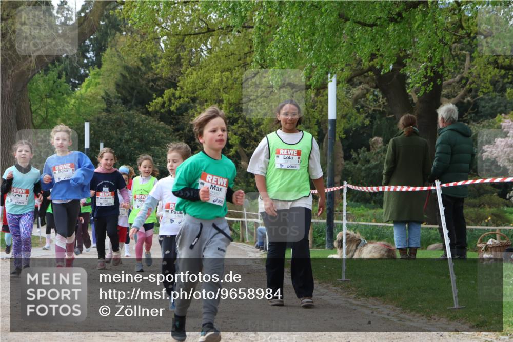 25.04.2026 - Das Zehntel Zöllner http://msf.ph/oto/9658984 25.04.2026 07:49:01 Laufen 1489, 2357, 3319 meine-sportfotos.de
