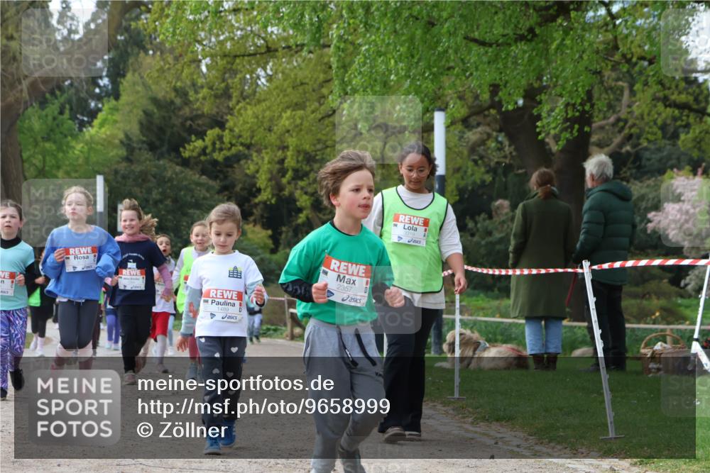 25.04.2026 - Das Zehntel Zöllner http://msf.ph/oto/9658999 25.04.2026 07:49:01 Laufen 1489, 2357, 3319 meine-sportfotos.de