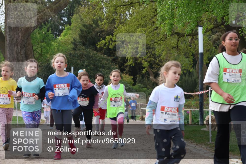 25.04.2026 - Das Zehntel Zöllner http://msf.ph/oto/9659029 25.04.2026 07:49:03 Laufen 2700, 3754, 3772, 1094, 1489, 3319 meine-sportfotos.de