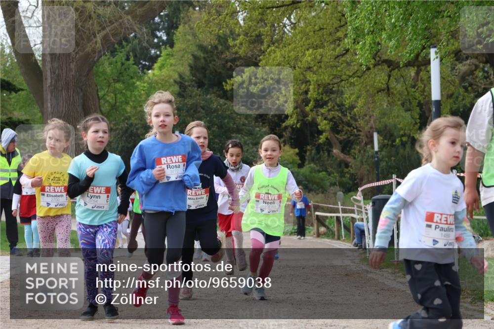25.04.2026 - Das Zehntel Zöllner http://msf.ph/oto/9659038 25.04.2026 07:49:03 Laufen 2700, 3754, 3772, 1094, 1072, 1489 meine-sportfotos.de