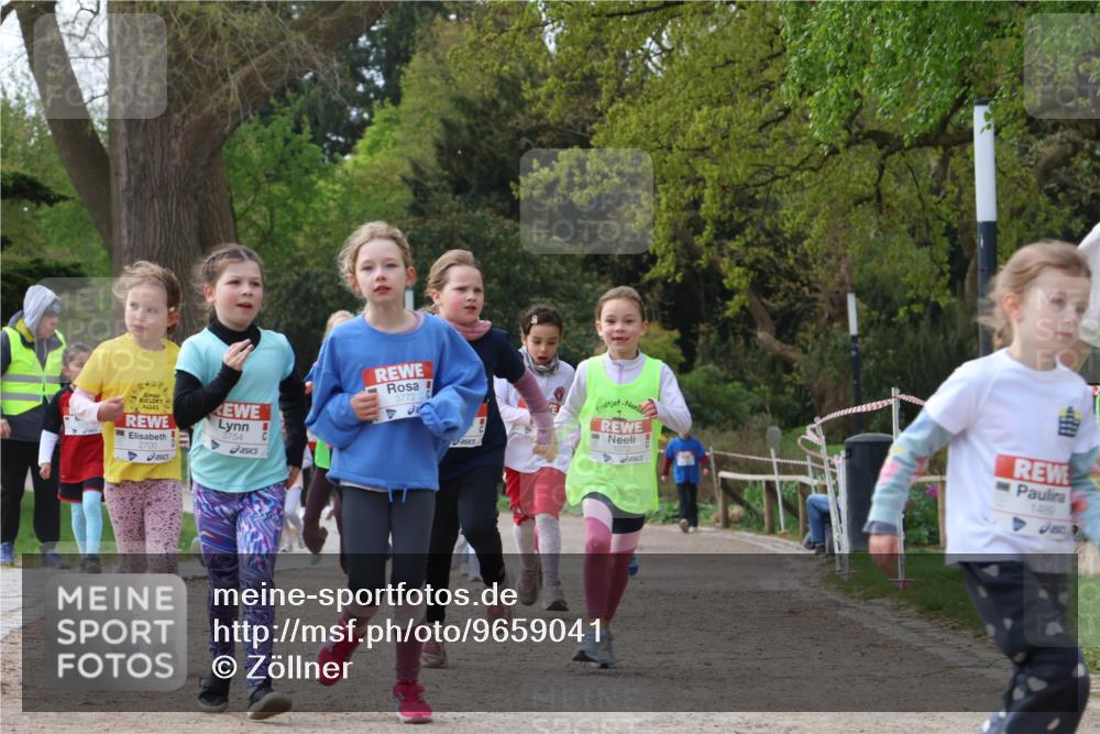25.04.2026 - Das Zehntel Zöllner http://msf.ph/oto/9659041 25.04.2026 07:49:03 Laufen 2700, 3754, 3772, 1489, 850 meine-sportfotos.de