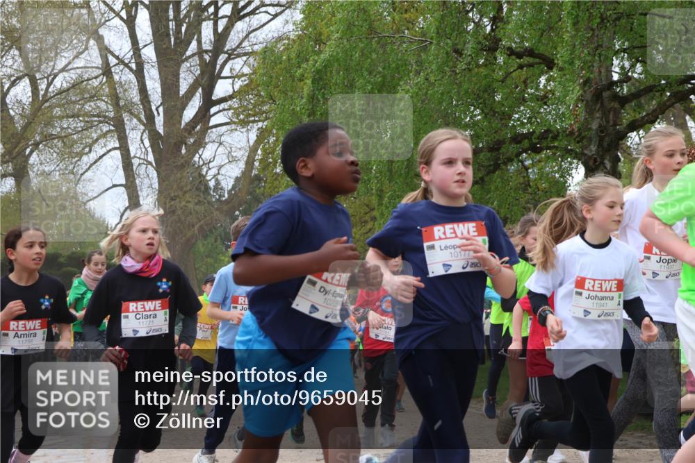 25.04.2026 - Das Zehntel Zöllner http://msf.ph/oto/9659045 25.04.2026 11:43:24 Laufen 11756, 11771, 10206, 10177, 11941, 11937 meine-sportfotos.de