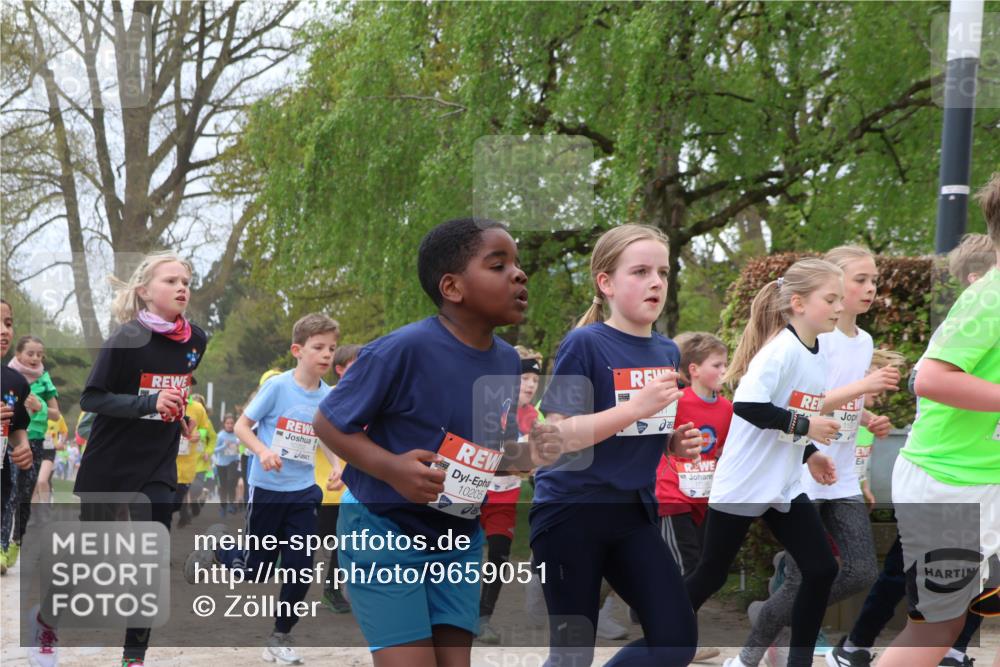 25.04.2026 - Das Zehntel Zöllner http://msf.ph/oto/9659051 25.04.2026 11:43:24 Laufen 10205 meine-sportfotos.de