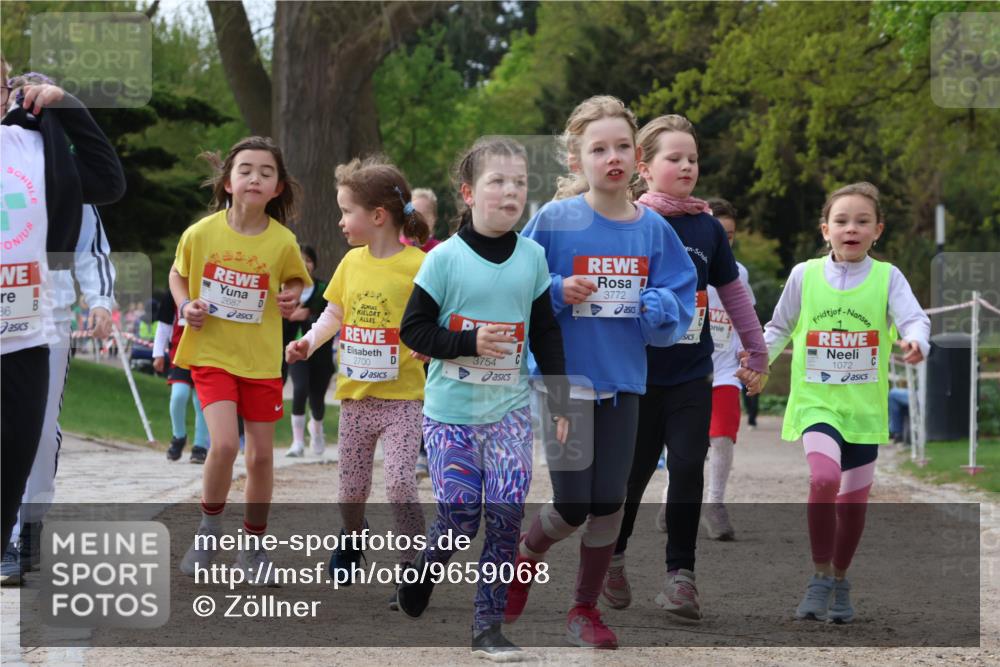 25.04.2026 - Das Zehntel Zöllner http://msf.ph/oto/9659068 25.04.2026 07:49:05 Laufen 36, 2687, 2700, 3754, 3772, 1, 1072 meine-sportfotos.de