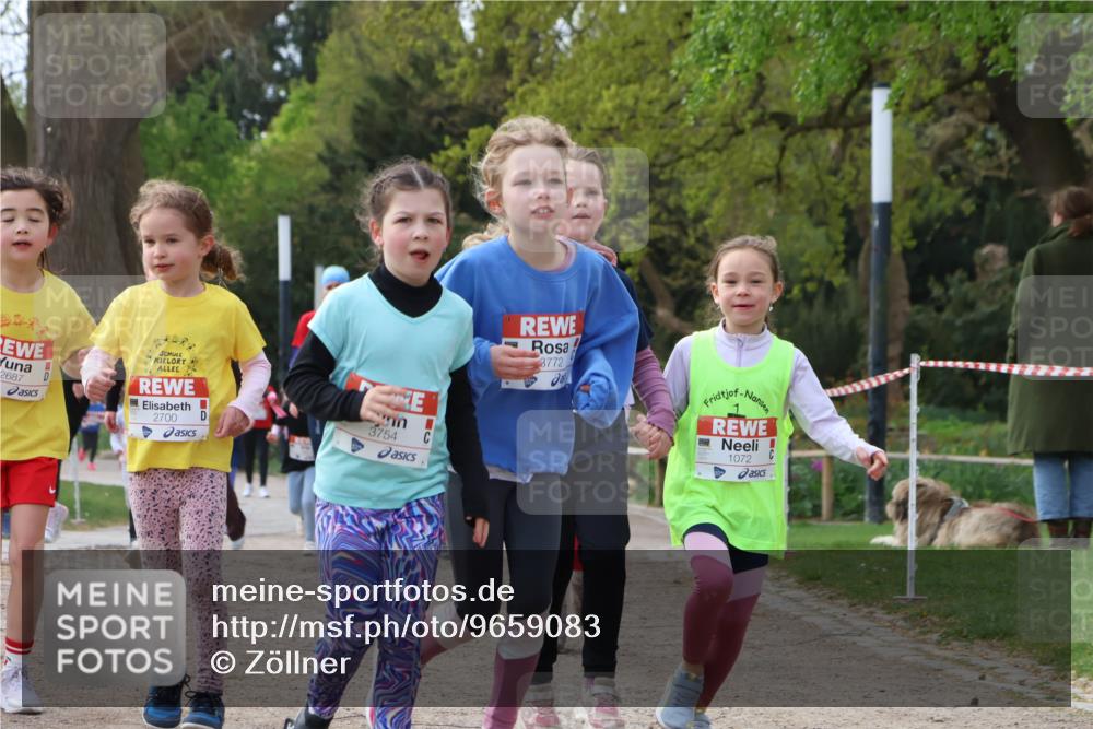 25.04.2026 - Das Zehntel Zöllner http://msf.ph/oto/9659083 25.04.2026 07:49:05 Laufen 2687, 2700, 3754, 8772, 1072 meine-sportfotos.de