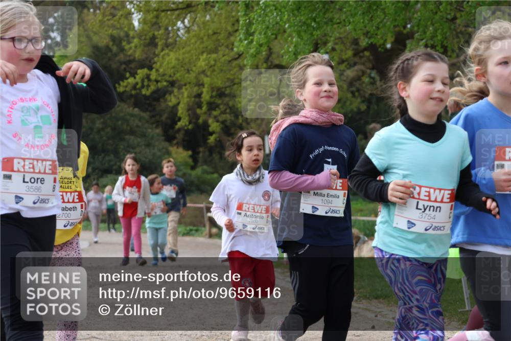 25.04.2026 - Das Zehntel Zöllner http://msf.ph/oto/9659116 25.04.2026 07:49:07 Laufen 3586, 2700, 2832, 1094, 3754 meine-sportfotos.de