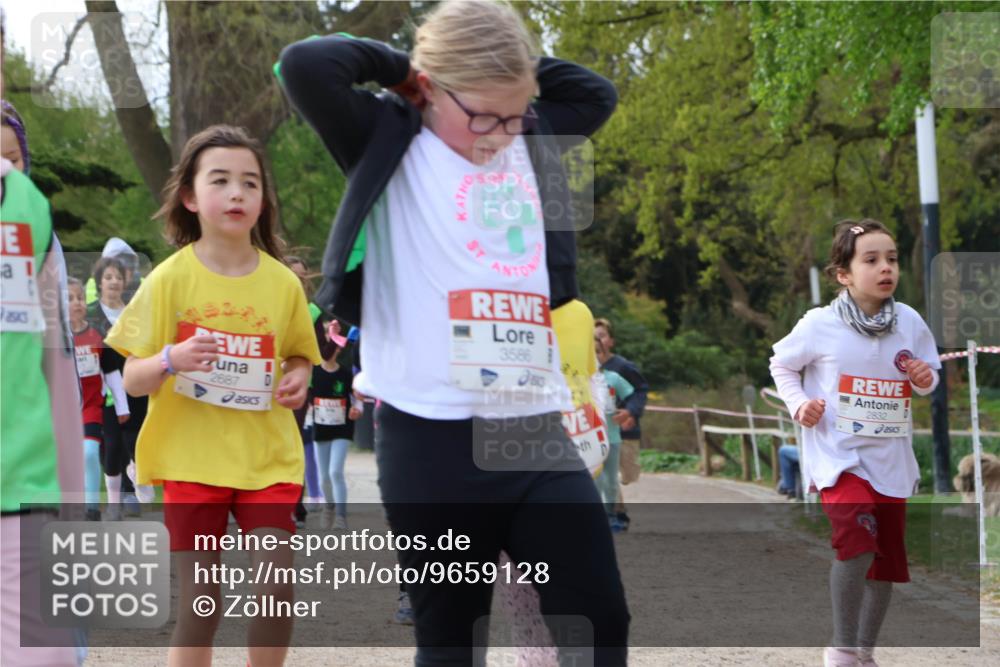 25.04.2026 - Das Zehntel Zöllner http://msf.ph/oto/9659128 25.04.2026 07:49:07 Laufen 2687, 3586, 2832 meine-sportfotos.de
