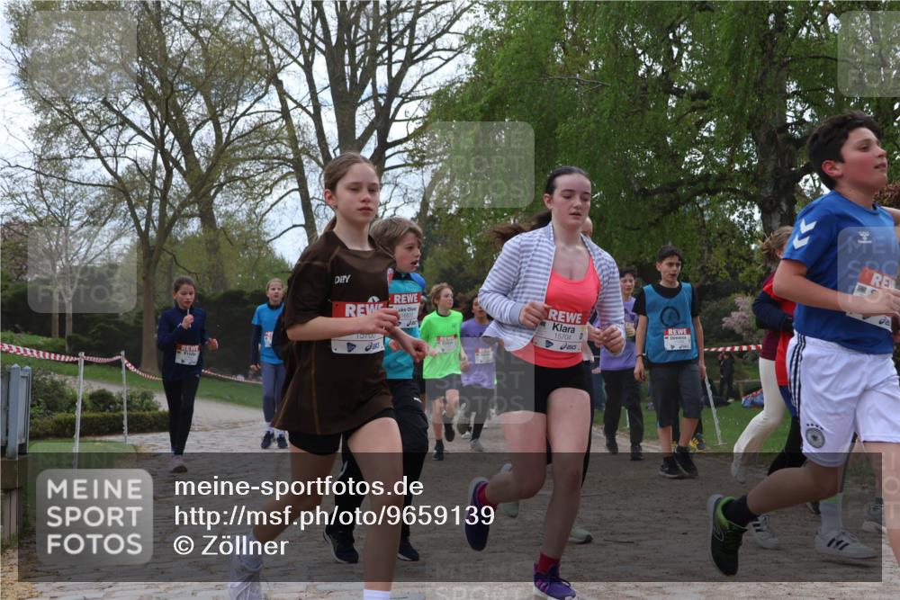25.04.2026 - Das Zehntel Zöllner http://msf.ph/oto/9659139 25.04.2026 13:46:07 Laufen 15700, 16600, 15704 meine-sportfotos.de