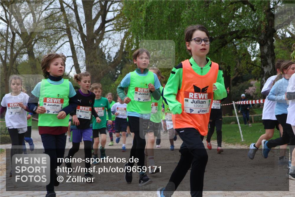 25.04.2026 - Das Zehntel Zöllner http://msf.ph/oto/9659171 25.04.2026 11:43:30 Laufen 11516, 10823, 10824, 12958 meine-sportfotos.de