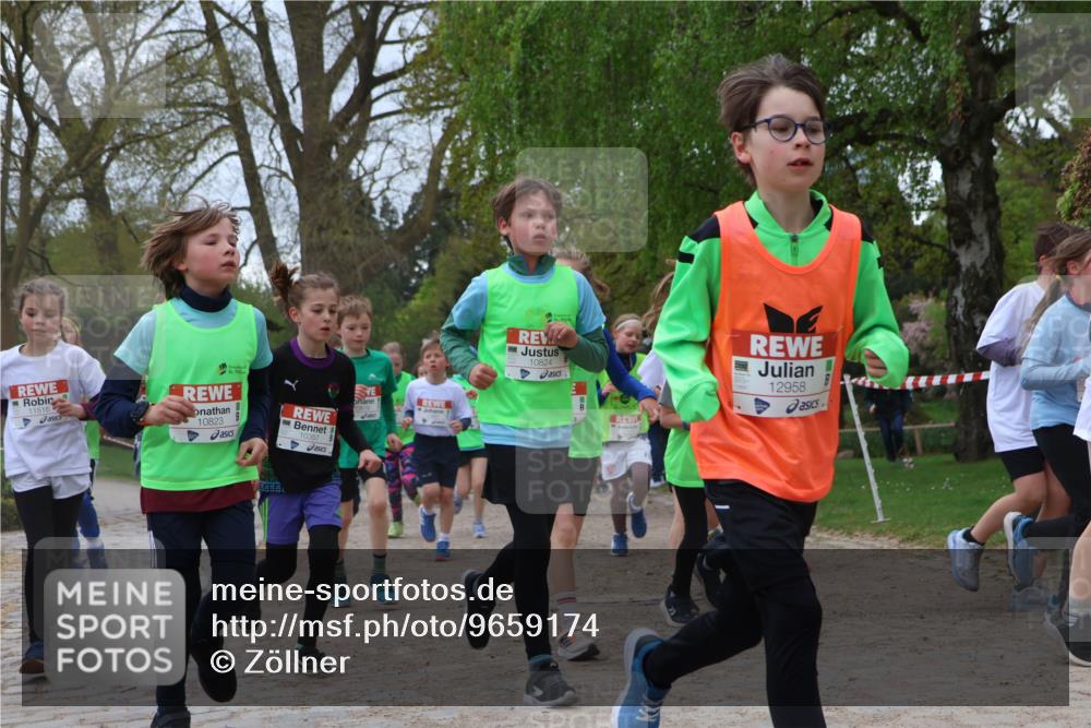 25.04.2026 - Das Zehntel Zöllner http://msf.ph/oto/9659174 25.04.2026 11:43:30 Laufen 11516, 10823, 10357, 10619, 10824, 12958 meine-sportfotos.de