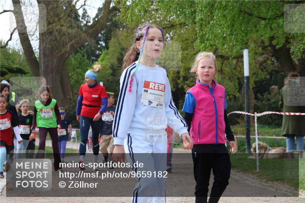 25.04.2026 - Das Zehntel Zöllner http://msf.ph/oto/9659182 25.04.2026 07:49:10 Laufen 2243 meine-sportfotos.de