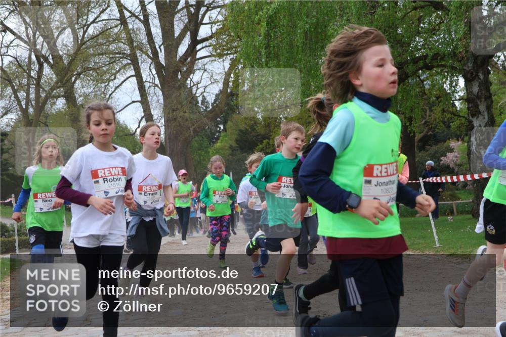 25.04.2026 - Das Zehntel Zöllner http://msf.ph/oto/9659207 25.04.2026 11:43:31 Laufen 12103, 11516, 1061, 10823, 11487 meine-sportfotos.de
