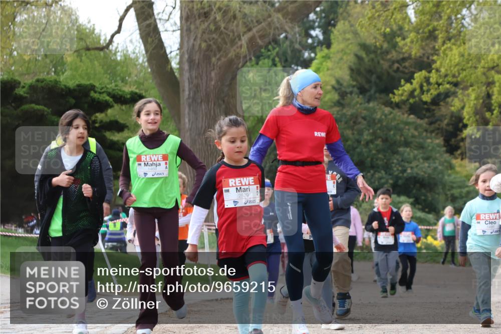 25.04.2026 - Das Zehntel Zöllner http://msf.ph/oto/9659215 25.04.2026 07:49:11 Laufen 1469, 2529, 1486 meine-sportfotos.de