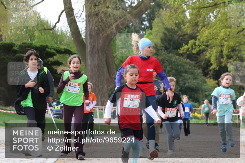 25.04.2026 - Das Zehntel Zöllner http://msf.ph/oto/9659224 25.04.2026 07:49:11 Laufen 1469, 2529, 1647 meine-sportfotos.de
