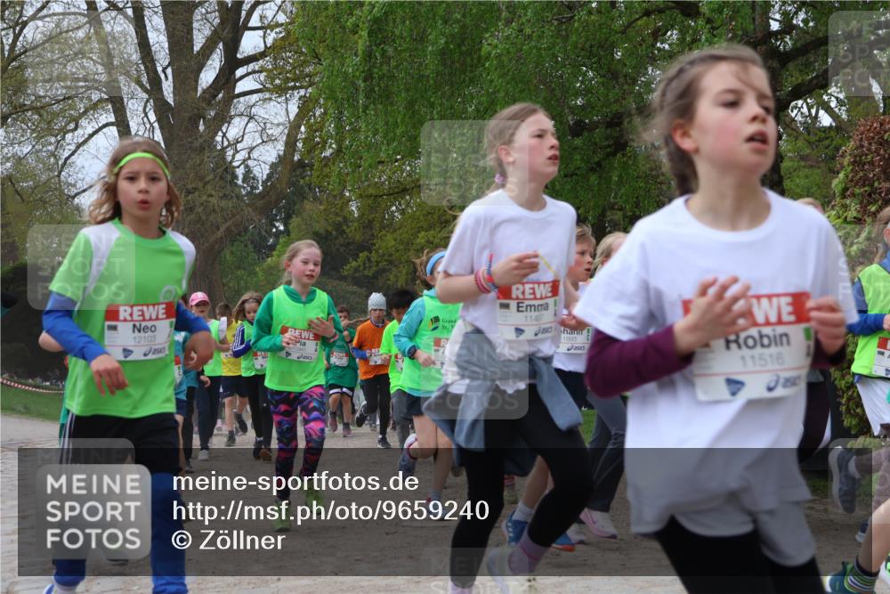 25.04.2026 - Das Zehntel Zöllner http://msf.ph/oto/9659240 25.04.2026 11:43:32 Laufen 12103, 11487, 1893, 11516 meine-sportfotos.de