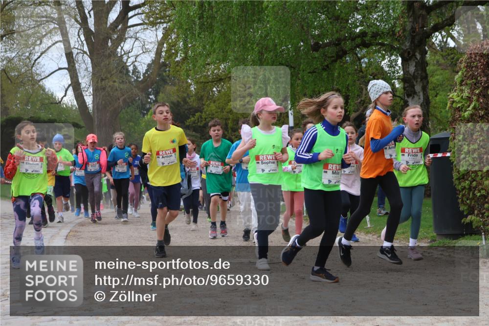 25.04.2026 - Das Zehntel Zöllner http://msf.ph/oto/9659330 25.04.2026 11:43:36 Laufen 12010, 10805, 11963 meine-sportfotos.de