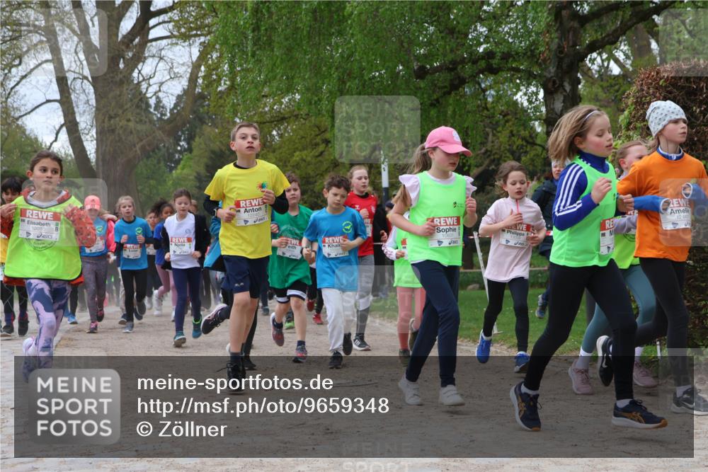 25.04.2026 - Das Zehntel Zöllner http://msf.ph/oto/9659348 25.04.2026 11:43:36 Laufen 12010, 108318, 12447 meine-sportfotos.de