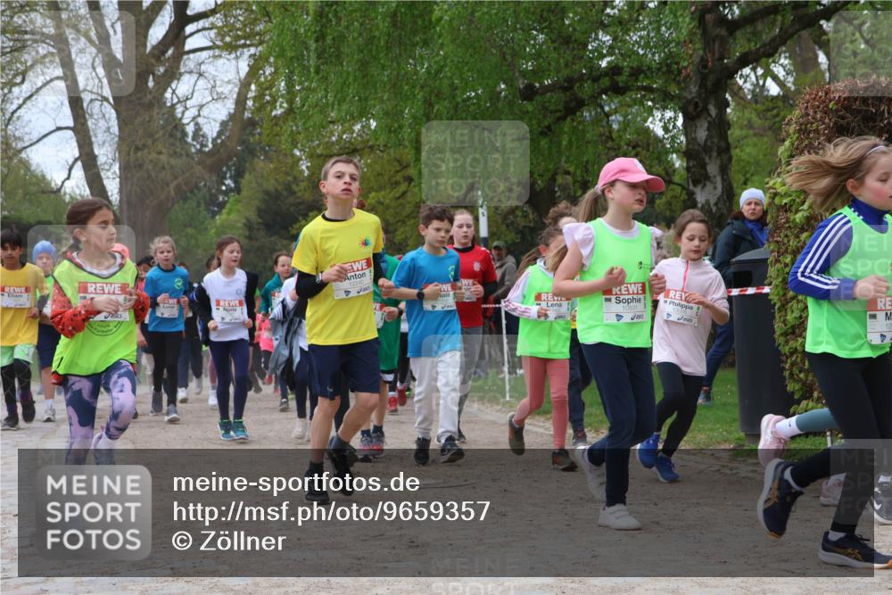 25.04.2026 - Das Zehntel Zöllner http://msf.ph/oto/9659357 25.04.2026 11:43:36 Laufen 12240, 10831 meine-sportfotos.de