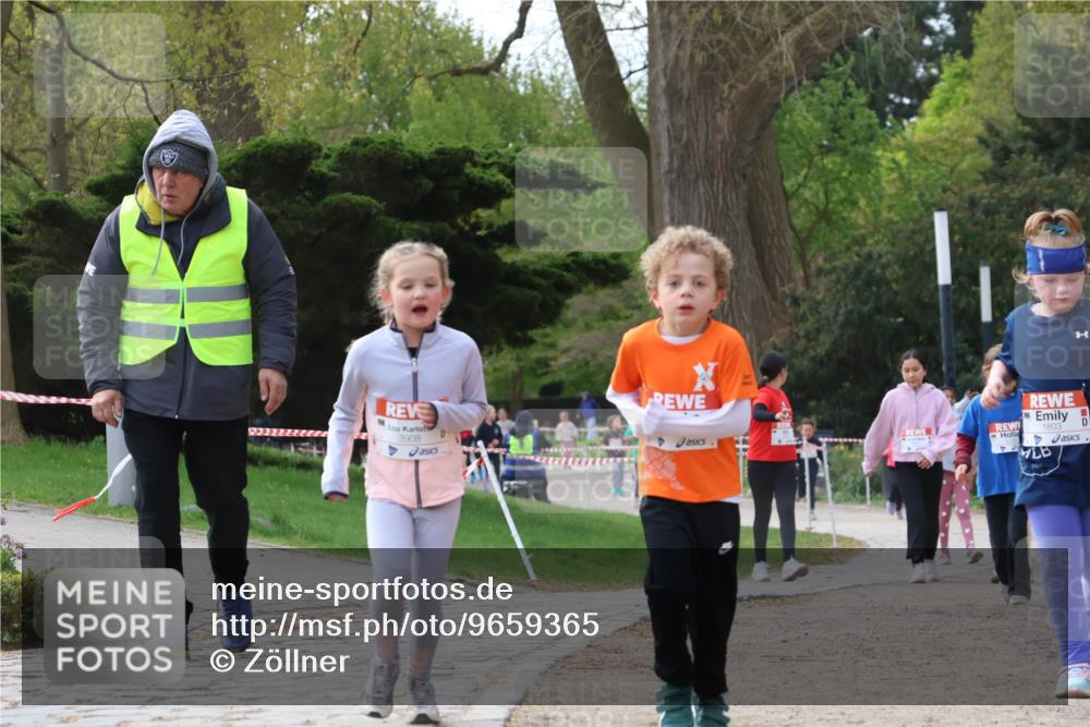 25.04.2026 - Das Zehntel Zöllner http://msf.ph/oto/9659365 25.04.2026 07:49:17 Laufen 3908, 1803, 20 meine-sportfotos.de