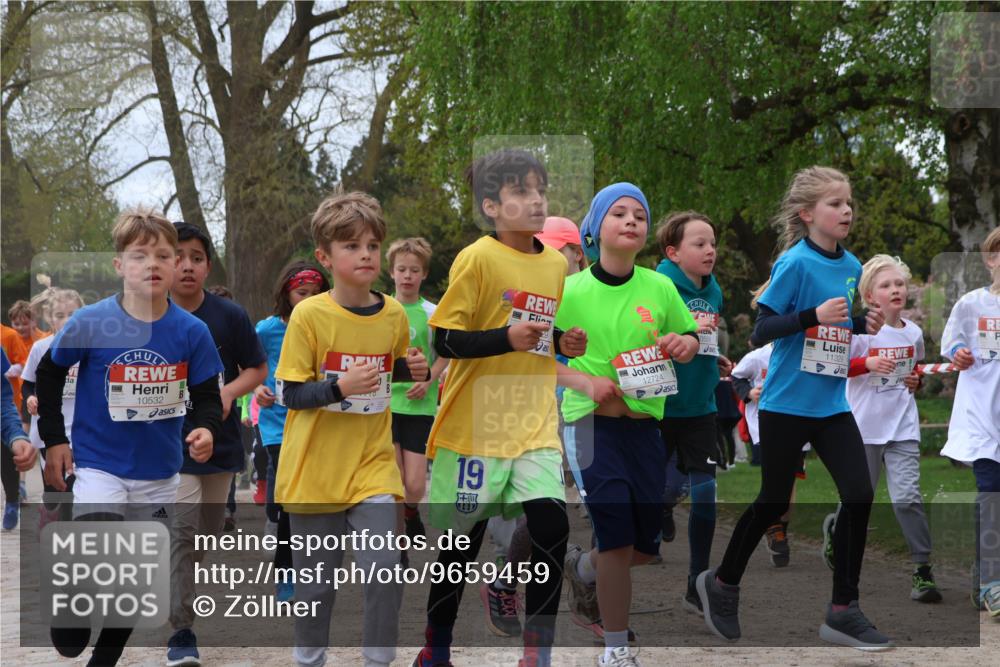 25.04.2026 - Das Zehntel Zöllner http://msf.ph/oto/9659459 25.04.2026 11:43:40 Laufen 10532, 19, 127248, 0558, 11329 meine-sportfotos.de