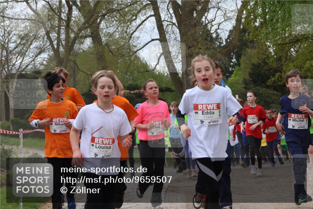 25.04.2026 - Das Zehntel Zöllner http://msf.ph/oto/9659507 25.04.2026 11:43:42 Laufen 12460, 11436, 10098, 11445, 11310 meine-sportfotos.de