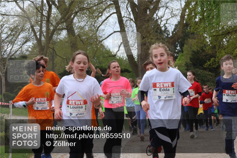 25.04.2026 - Das Zehntel Zöllner http://msf.ph/oto/9659510 25.04.2026 11:43:42 Laufen 12460, 11436, 10098, 11445, 11310 meine-sportfotos.de