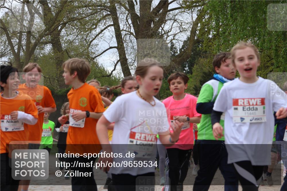 25.04.2026 - Das Zehntel Zöllner http://msf.ph/oto/9659534 25.04.2026 11:43:42 Laufen 12460, 11436, 11445 meine-sportfotos.de