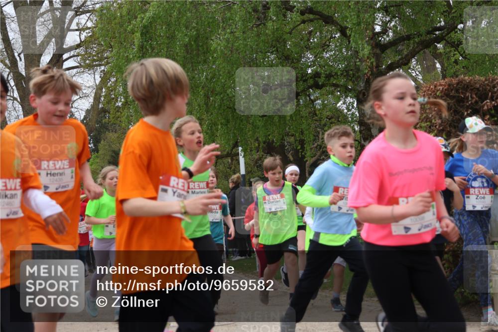 25.04.2026 - Das Zehntel Zöllner http://msf.ph/oto/9659582 25.04.2026 11:43:44 Laufen 12460, 12435, 10098, 10593 meine-sportfotos.de