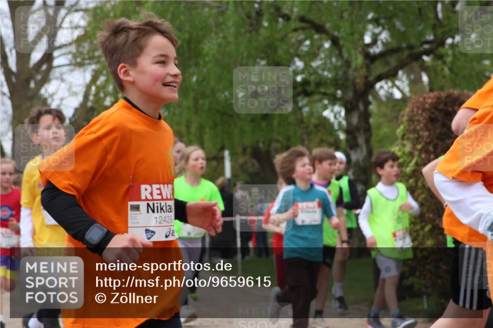 25.04.2026 - Das Zehntel Zöllner http://msf.ph/oto/9659615 25.04.2026 11:43:45 Laufen 12429, 12429 meine-sportfotos.de